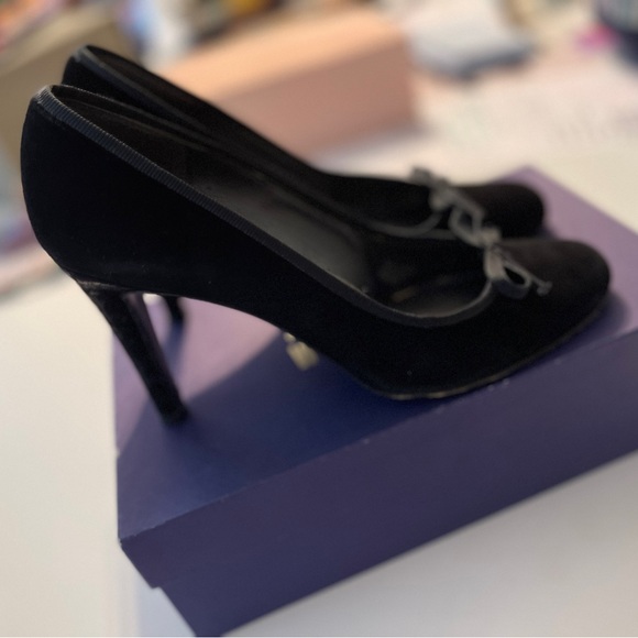 Stuart Weitzman Boccaccio Black Suede Stilettos - Picture 6 of 6